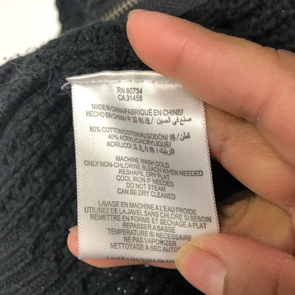 BCBGeneration Black Knit Sweater with Zipper Side Size Small - Picture 11 of 14